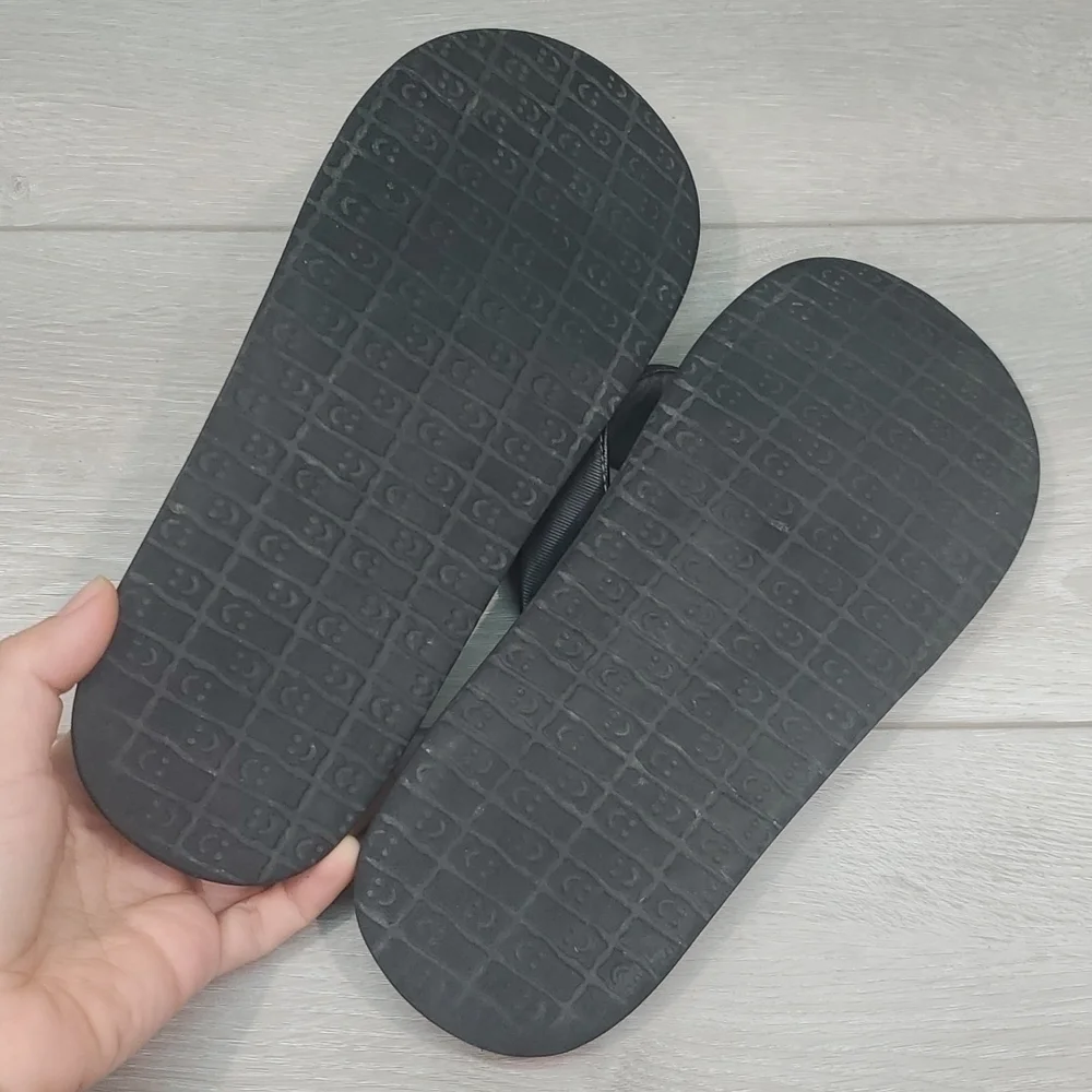 Sanuk Mens Comfort Sandals Flip Flop Flats shoes sz 8